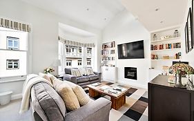 New Chic 3-Bed Flat In Clapham